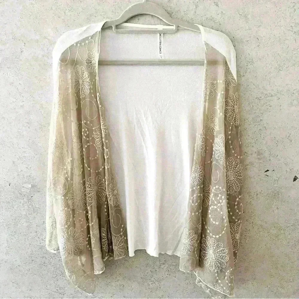 FORGOTTEN GRACE SMALL WOMENS FLOWER‎  EMBROIDERED FEMININE BOHO LIGHT CARDIGAN